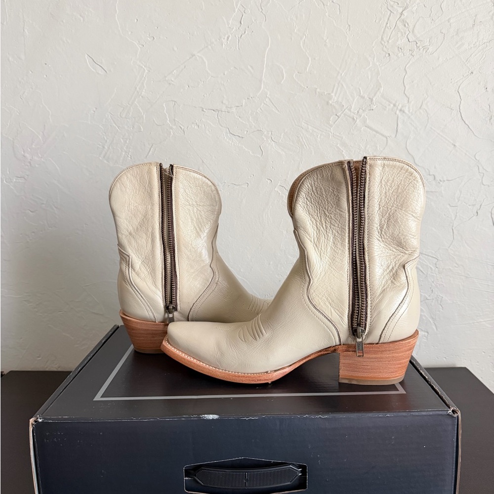Lucchese April Cream Leather Zip Boots - Picture 6 of 6
